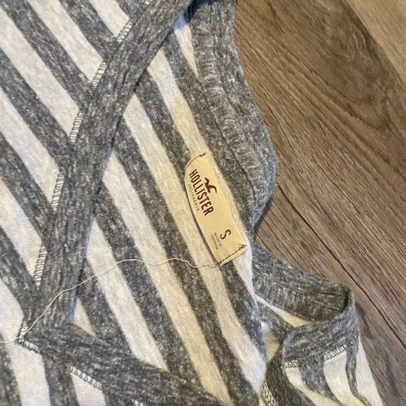 Womens size small long sleeve shirt - Picture 2 of 3